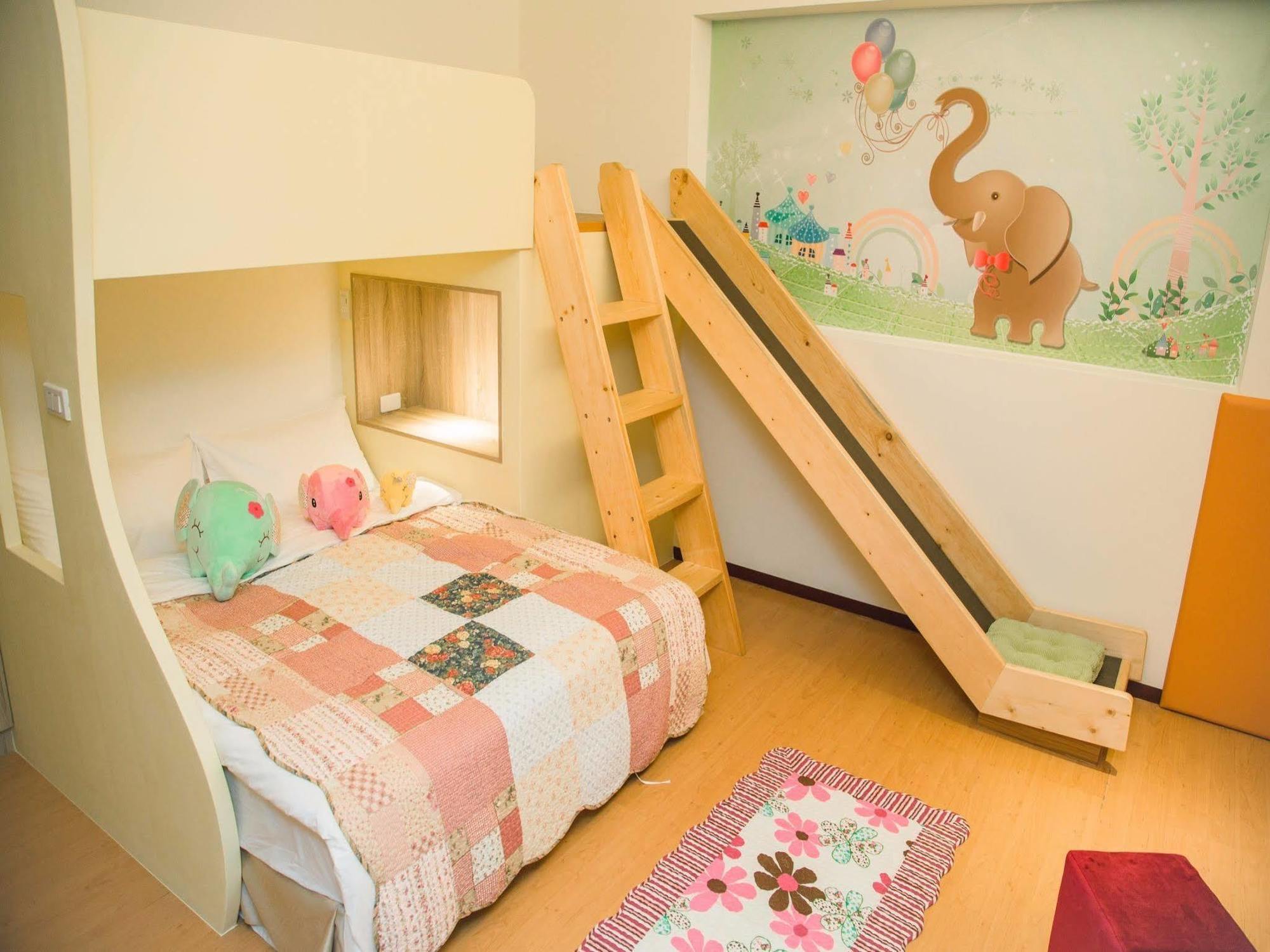 הואליין סיטי Happy Castle Cottage מראה חיצוני תמונה