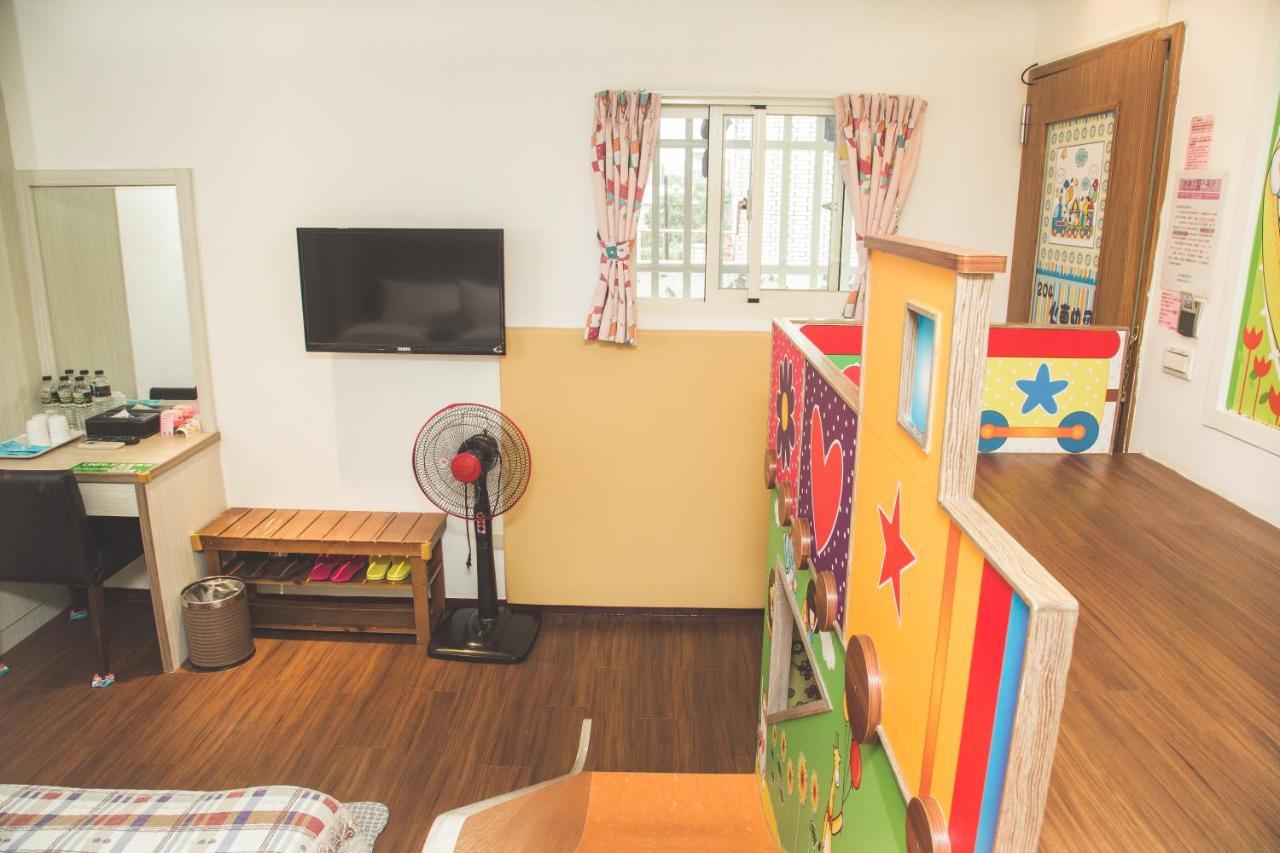 הואליין סיטי Happy Castle Cottage מראה חיצוני תמונה